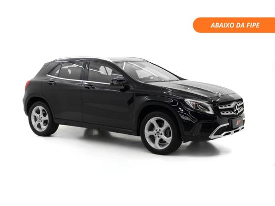 MERCEDES-BENZ GLA 200 1.6 CGI FLEX ADVANCE 7G-DCT